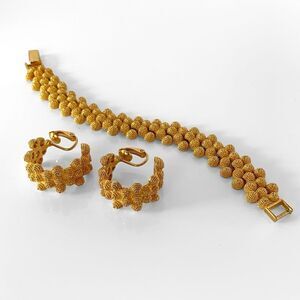 Vintage Gold Beehive Textured Bracelet Hoop Earrings Set